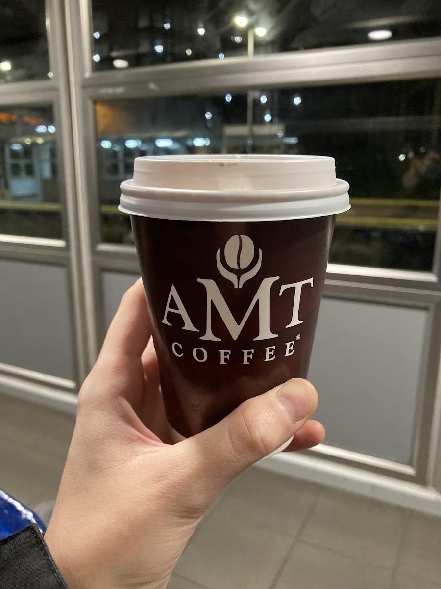 Amt Coffee, East Croydon - Platform 3&4 Photos 2